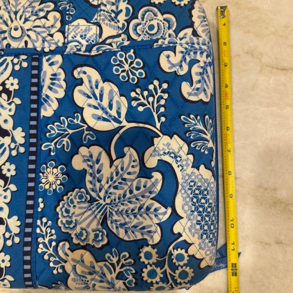 Vera Bradley BLUE LAGOON Hard Sided Laptop Portfolio Computer Case Messenger Bag - Picture 7 of 10